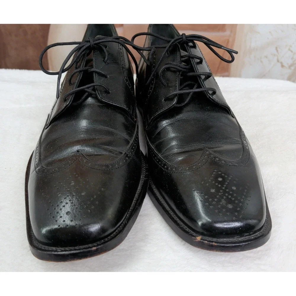 Bostonian Black Leather Wingtip Oxford Shoes